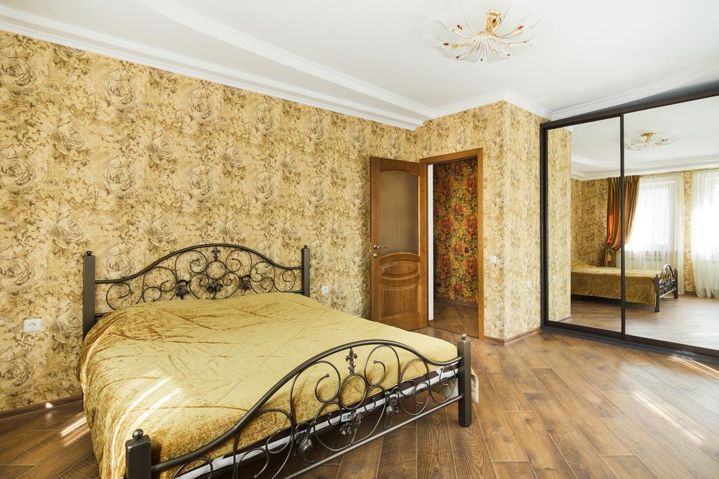 Best Apartments On Deribasovskoy Одеса Екстериор снимка