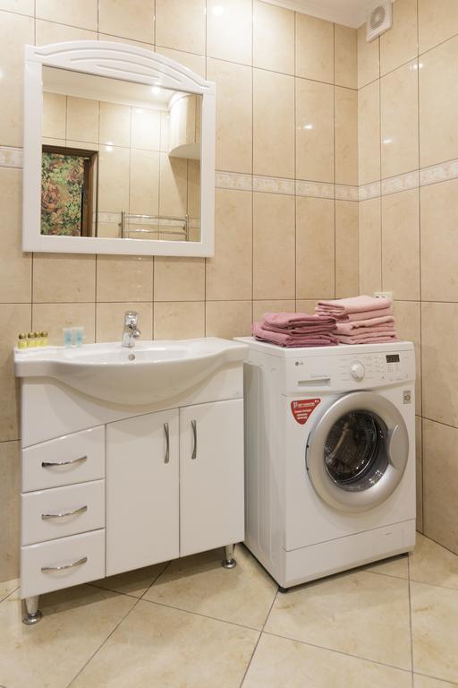 Best Apartments On Deribasovskoy Одеса Екстериор снимка